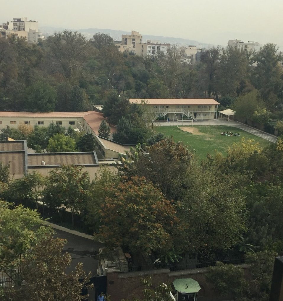 École Française de Téhéran in Qolhak district